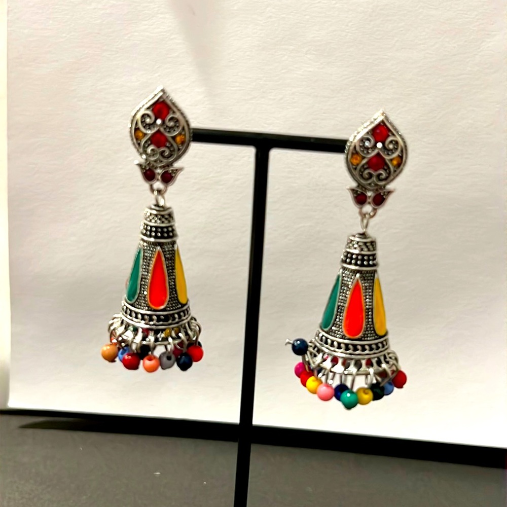 Accepting Offer! Beautiful Multicolored Vintage J… - image 1